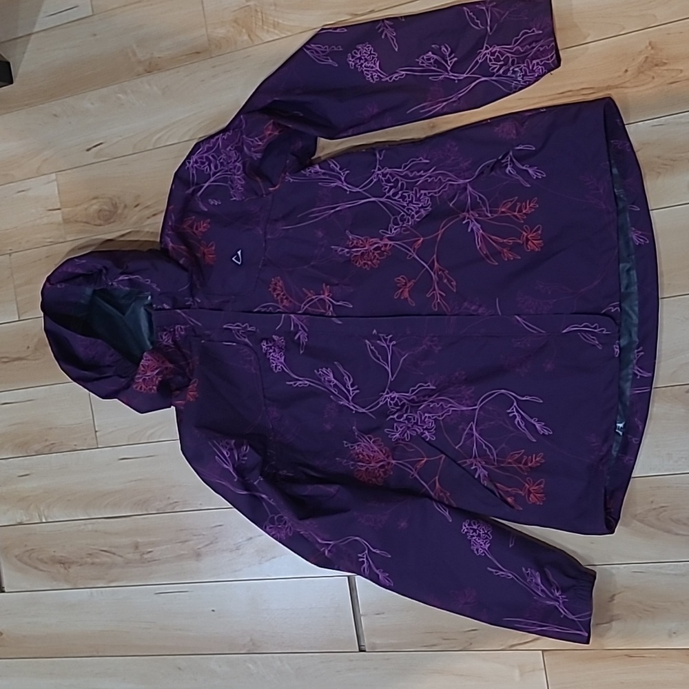 Women's size large Paradox rain jacket